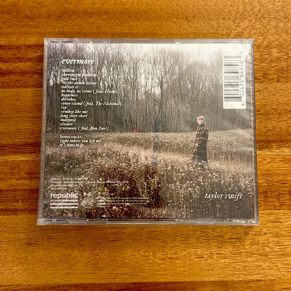 Taylor Swift Evermore CD - Signed and sealed - Picture 2 of 2